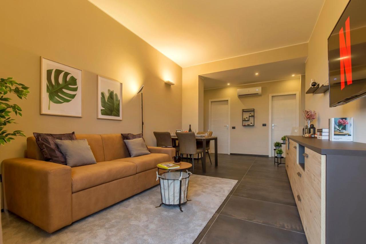 Modern & Bright 2 Bedroom Flat 50M From M4 Stop Milán Exteriér fotografie