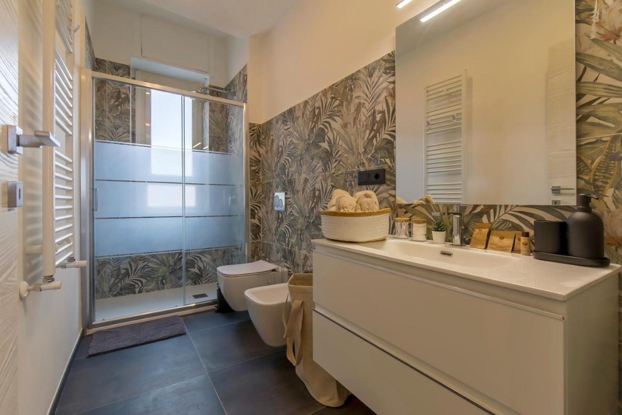 Modern & Bright 2 Bedroom Flat 50M From M4 Stop Milán Exteriér fotografie