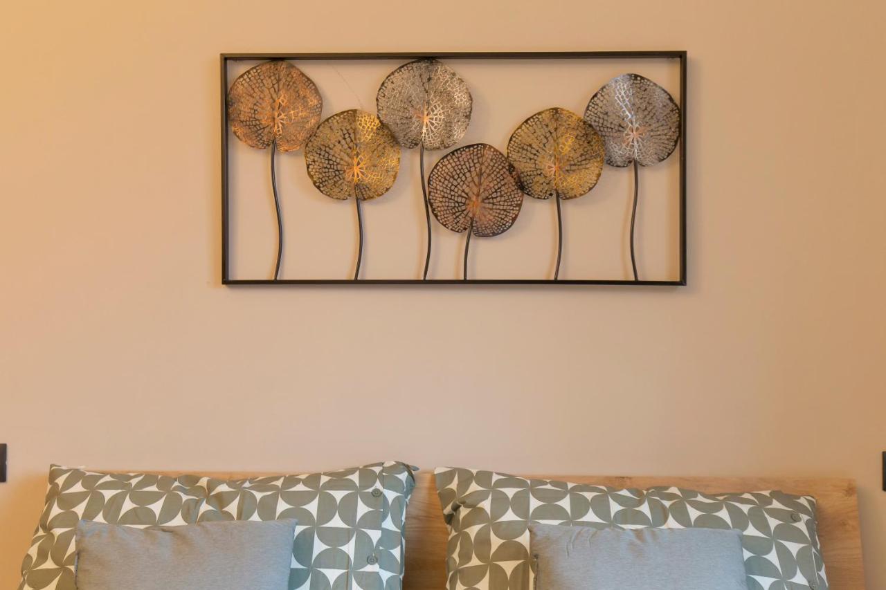 Modern & Bright 2 Bedroom Flat 50M From M4 Stop Milán Exteriér fotografie